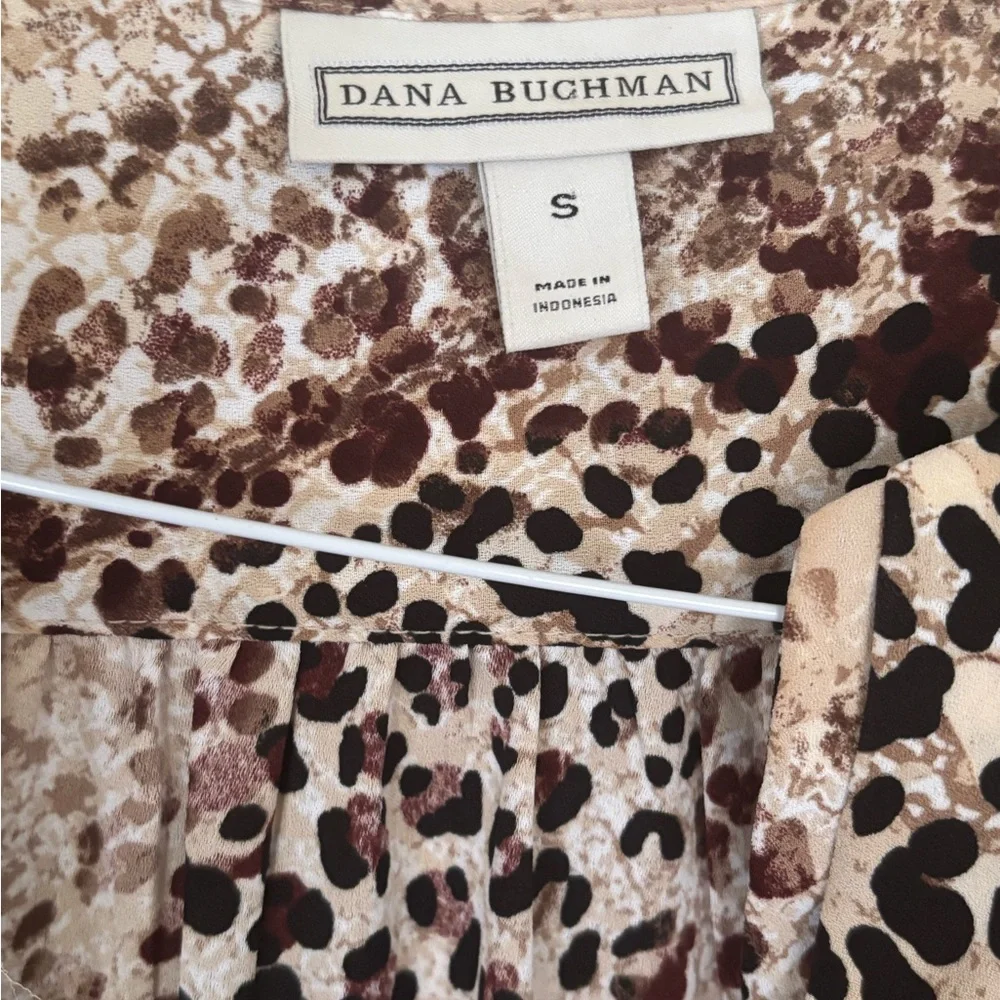 Leopard Print Sleeveless Top - Picture 4 of 4